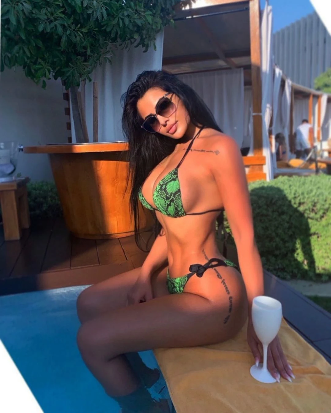 עיסוי אירוטי לוהט – תמונה ראשית – דירה דיסקרטית בדירות דיסקרטיות בחולון