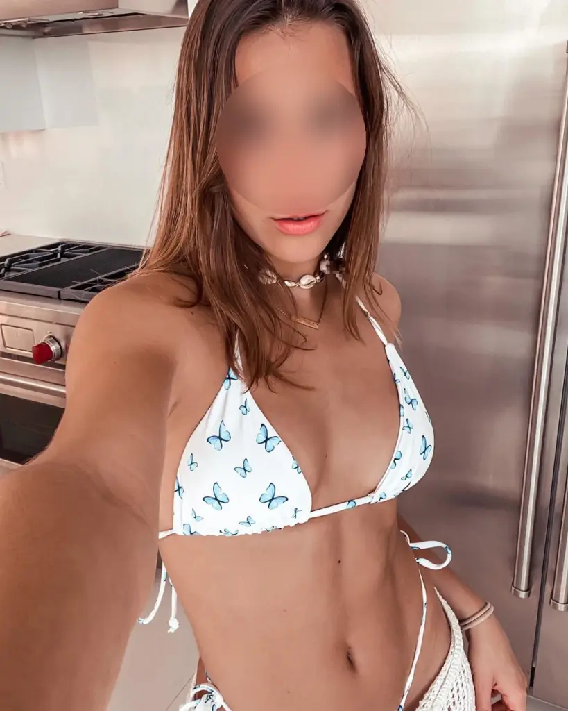 דירה דיסקרטית עם בריכה פרטית – תמונה ראשית – דירה דיסקרטית בדירות דיסקרטיות ברעננה